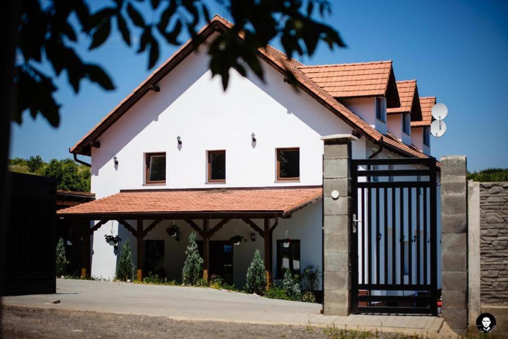Vilafrancisca10 Alba Iulia Exterior photo